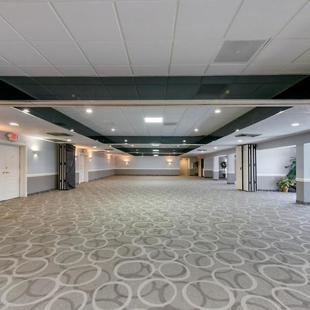 Quality Inn & Suites Conference Center New Port Richey Zewnętrze zdjęcie